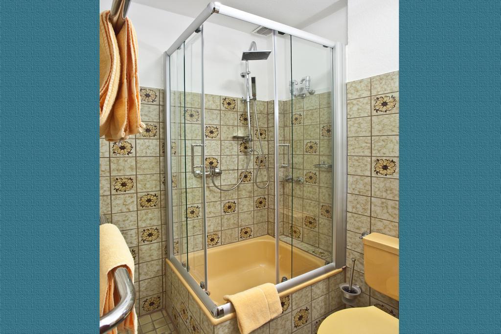 Zur Kastanie Hotel Mülheim an der Ruhr Szoba fotó